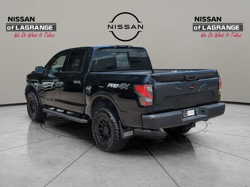 Used 2021 Nissan Titan PRO-4X w/ Pro-4x Convenience Package AWD/4WD image 10