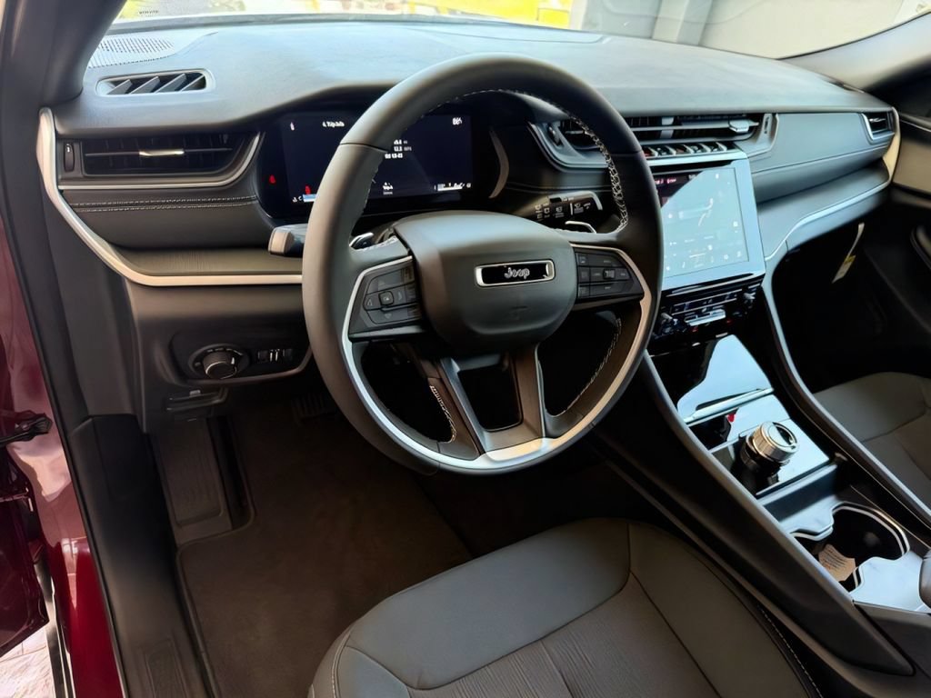 New 2026 Jeep Grand Cherokee Laredo X AWD/4WD image 14