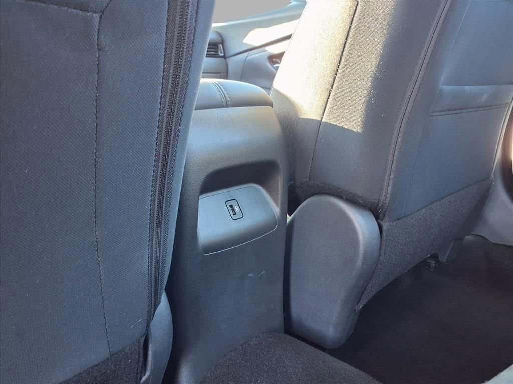 Used 2024 Nissan Sentra SV image 23