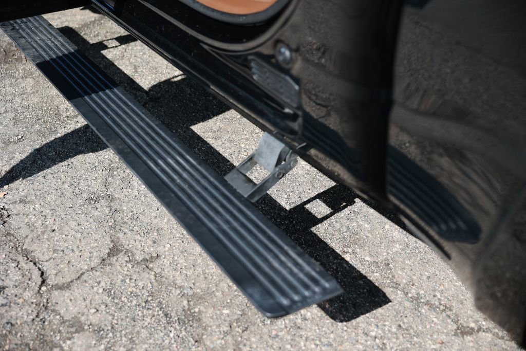 Used 2021 RAM 1500 Limited image 14