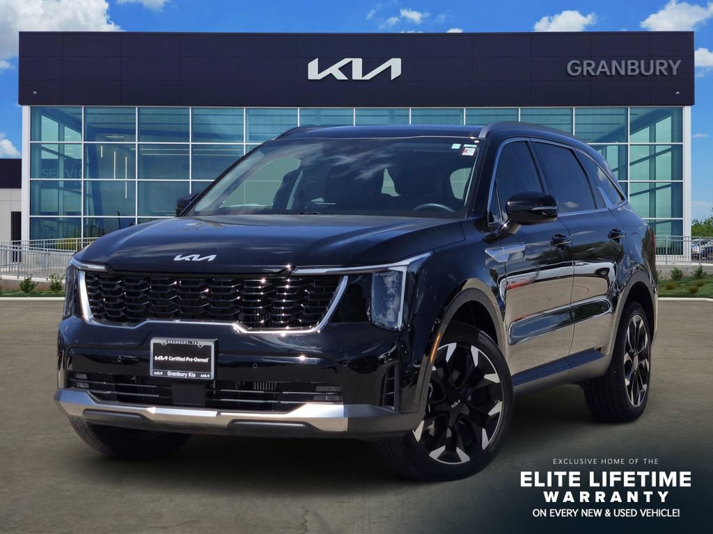 Certified 2025 Kia Sorento EX w/ Panoramic Sunroof Package