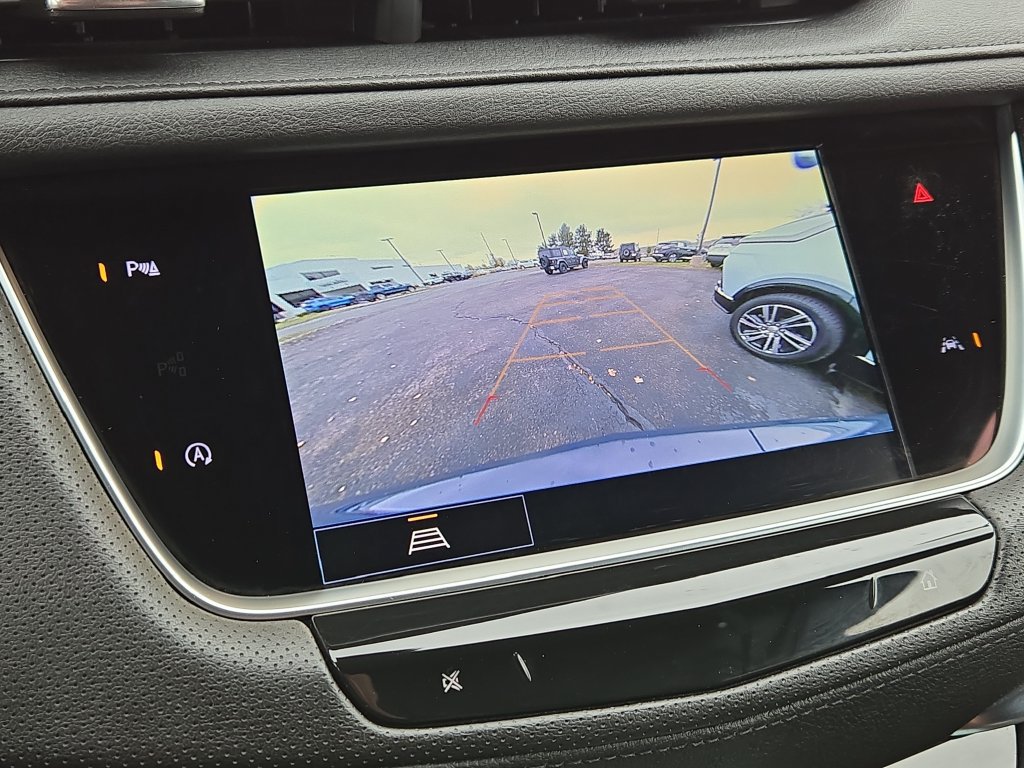 Certified 2024 Cadillac XT6 Luxury w/ LPO, Floor Liner Package AWD/4WD image 10