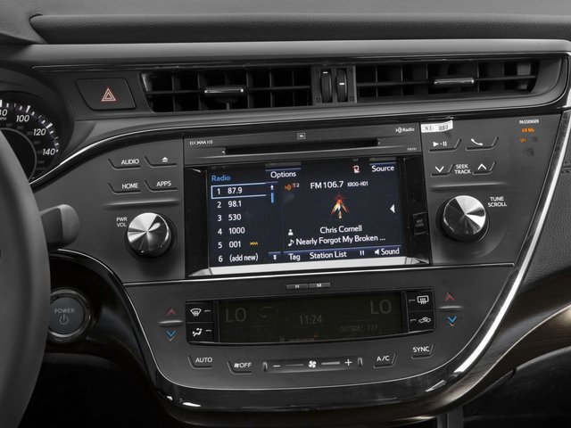 Used 2016 Toyota Avalon Limited FWD image 9
