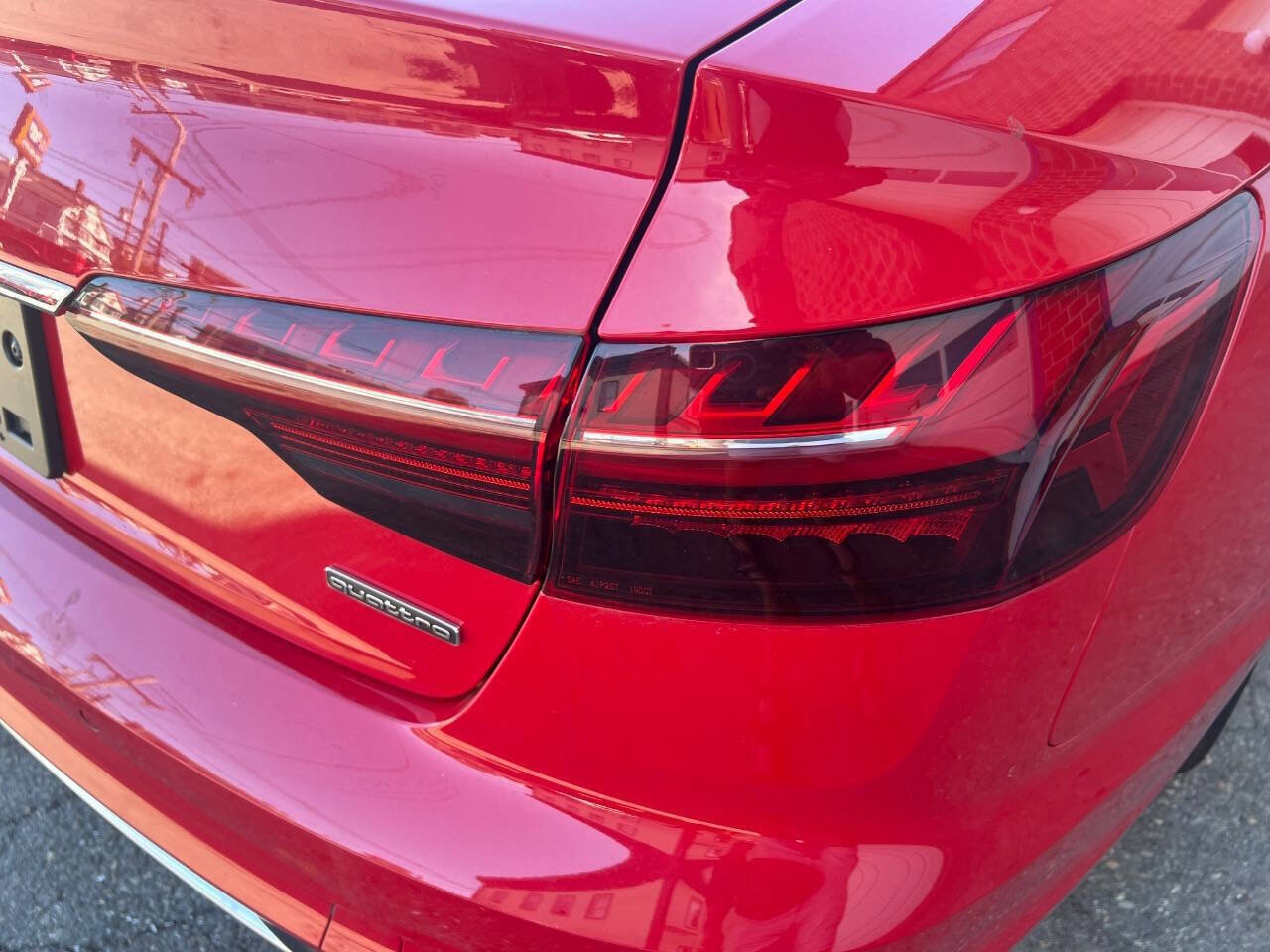 Used 2024 Audi A4 2.0T Premium Plus image 8