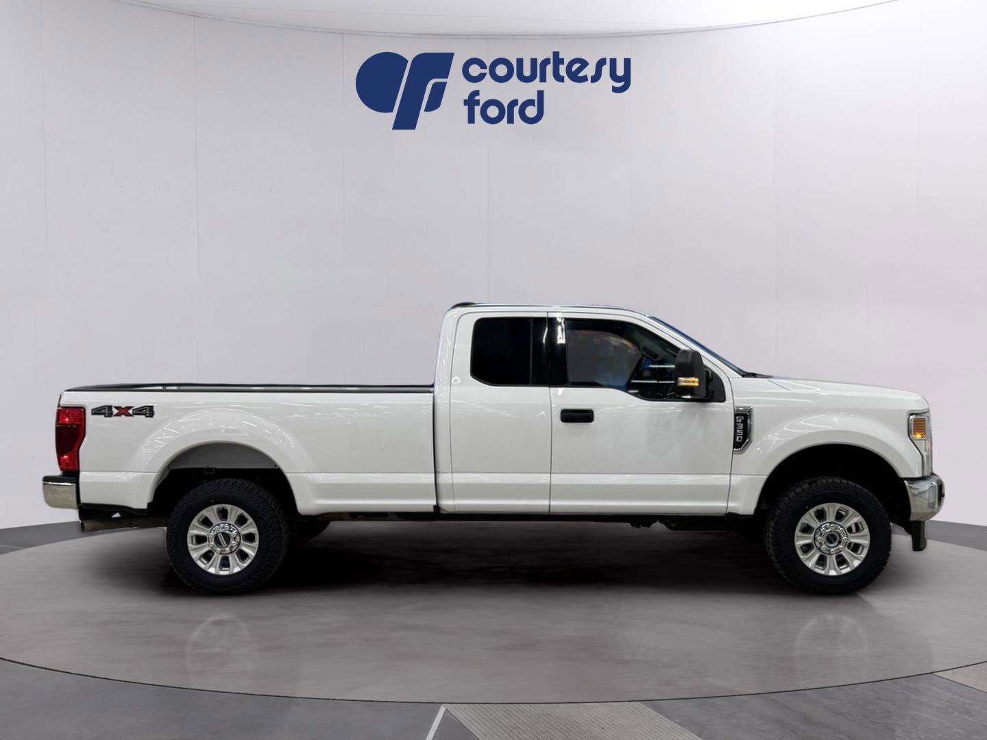 Used 2021 Ford F350 XLT w/ XLT Value Package AWD/4WD image 7