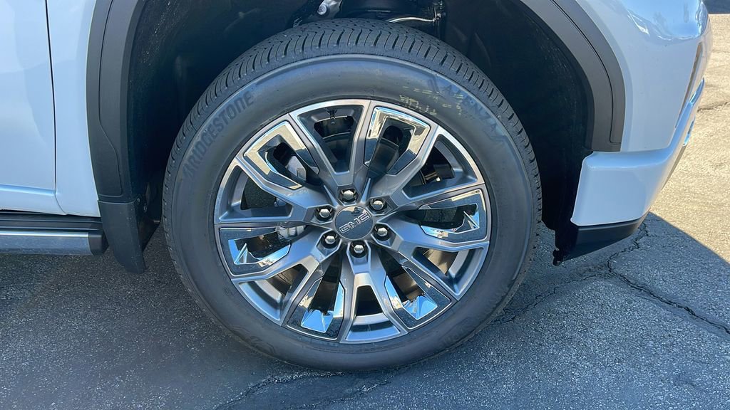 New 2026 GMC Sierra 1500 Denali image 9