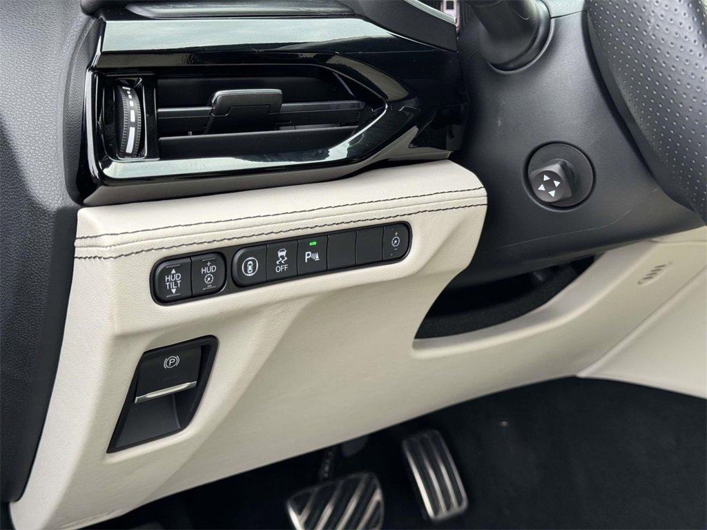 Used 2025 Acura MDX Type S image 9