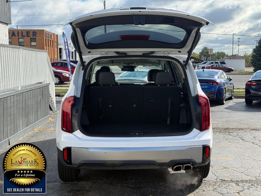 Used 2025 Kia Telluride S AWD/4WD image 22