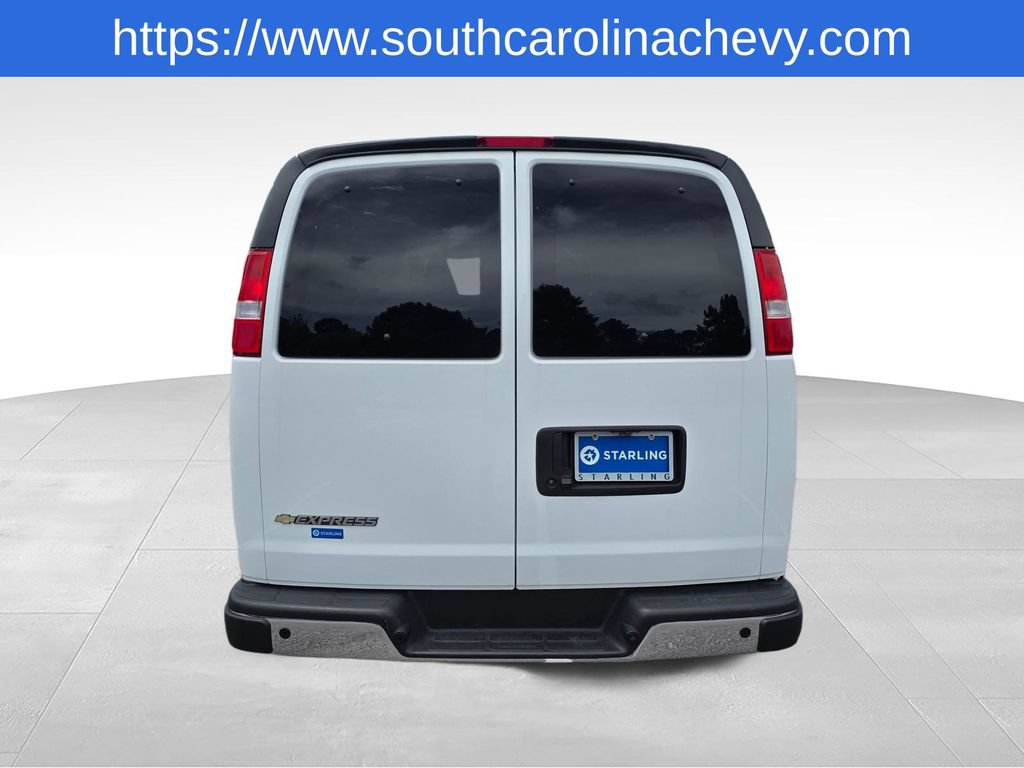 Used 2025 Chevrolet Express 3500 LT w/ LT Preferred Equipment Group RWD image 35