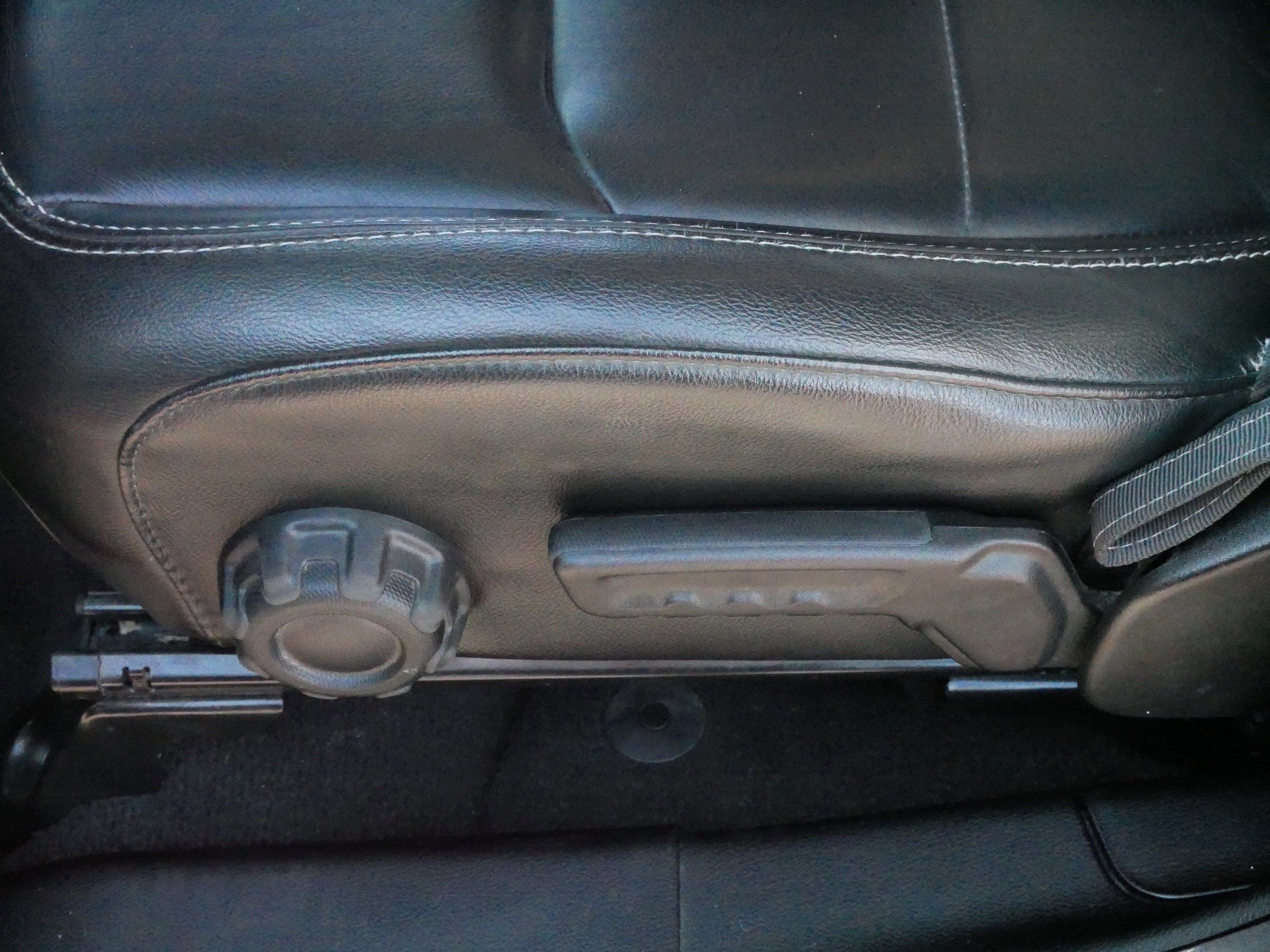 Used 2021 Jeep Wrangler Unlimited Sahara image 21