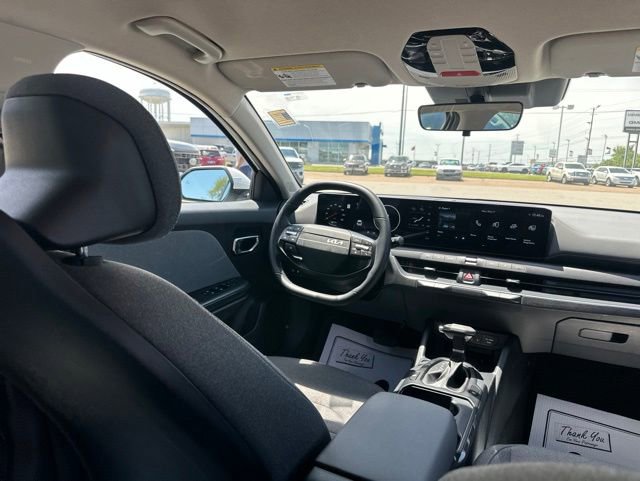 Used 2025 Kia K4 EX FWD image 11