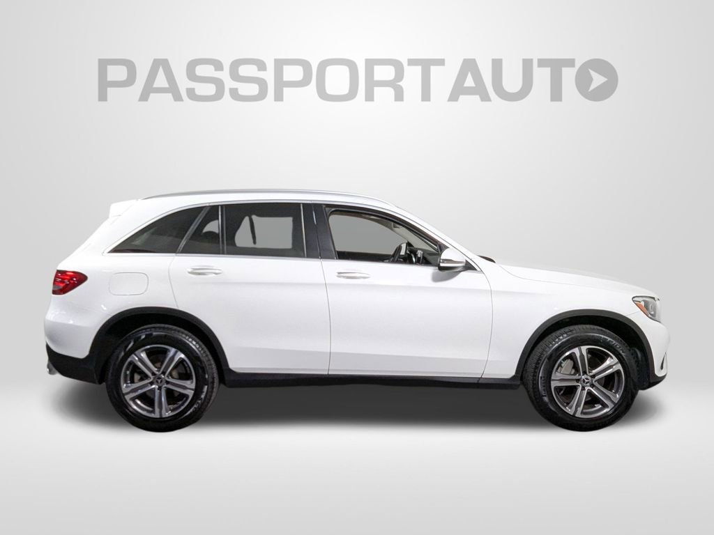 Used 2019 Mercedes-Benz GLC 300 4MATIC image 7