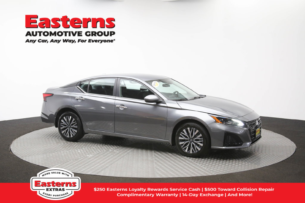 Used 2023 Nissan Altima 2.5 SV AWD/4WD image 48