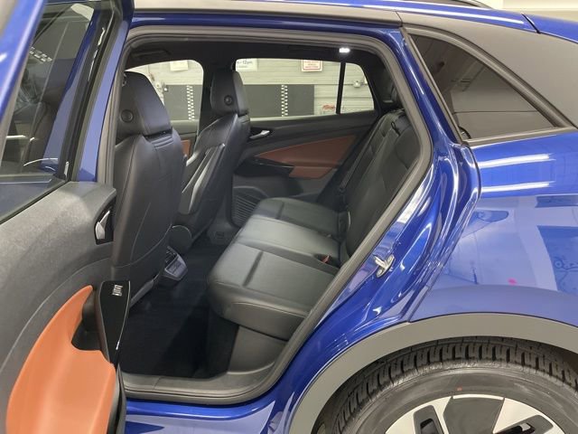 Used 2022 Volkswagen ID.4 Pro S image 8