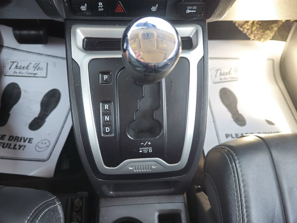 Used 2017 Jeep Compass High Altitude FWD image 35