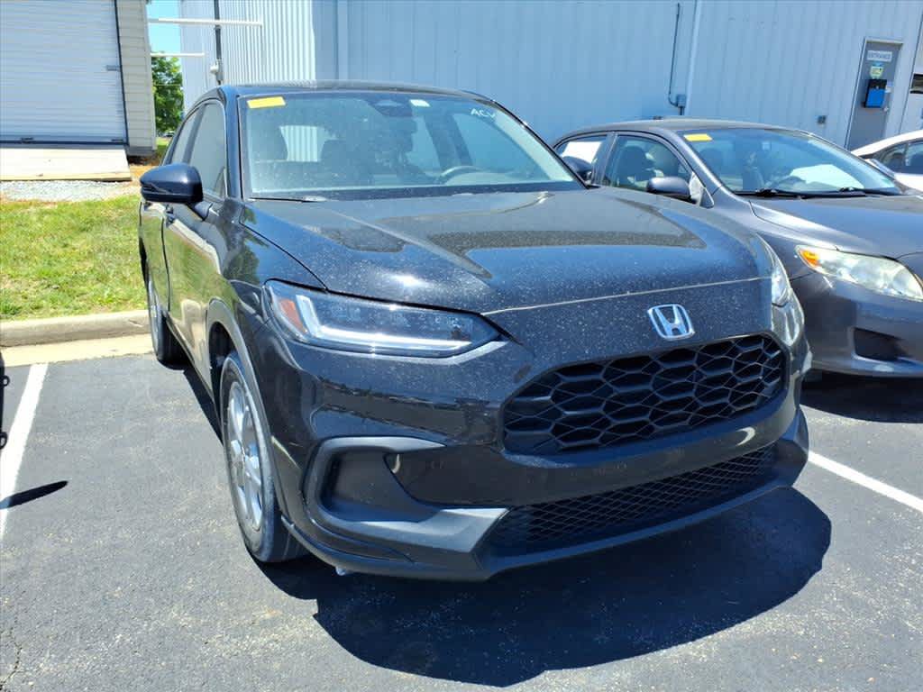 Used 2023 Honda HR-V LX image 11
