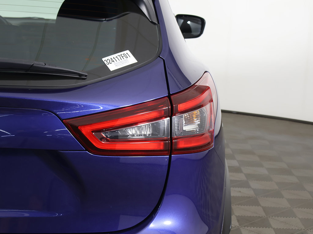 Used 2021 Nissan Rogue Sport S FWD image 12