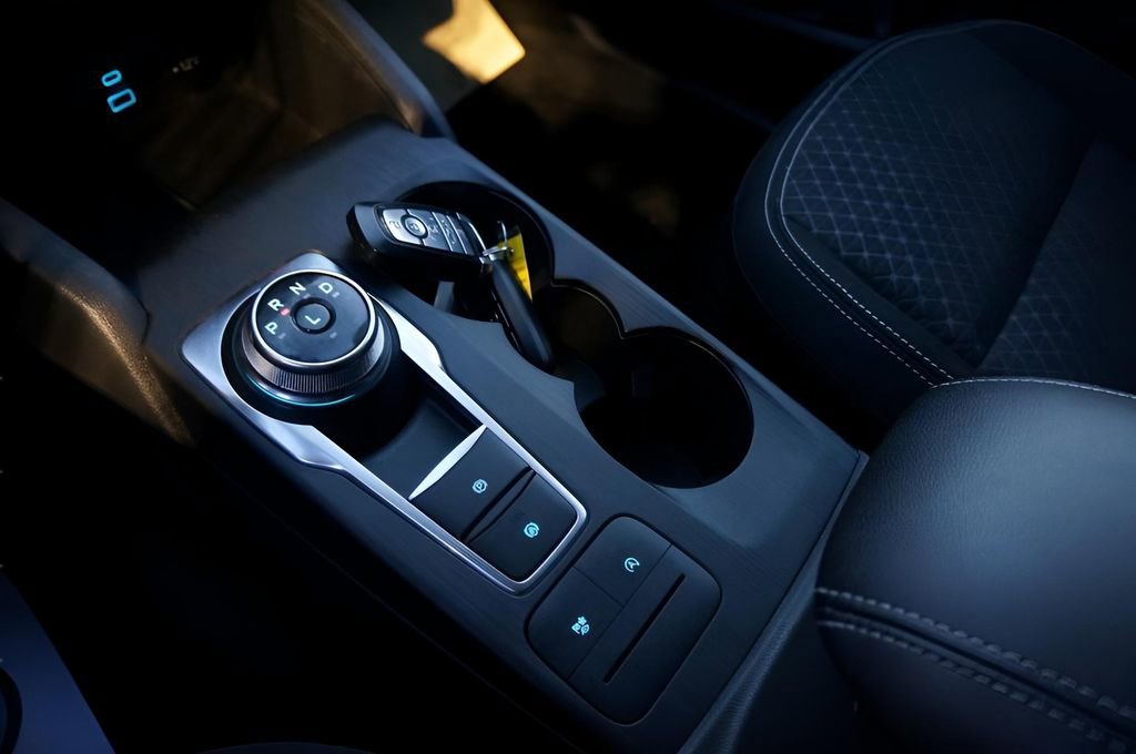 Used 2023 Ford Escape Active image 25