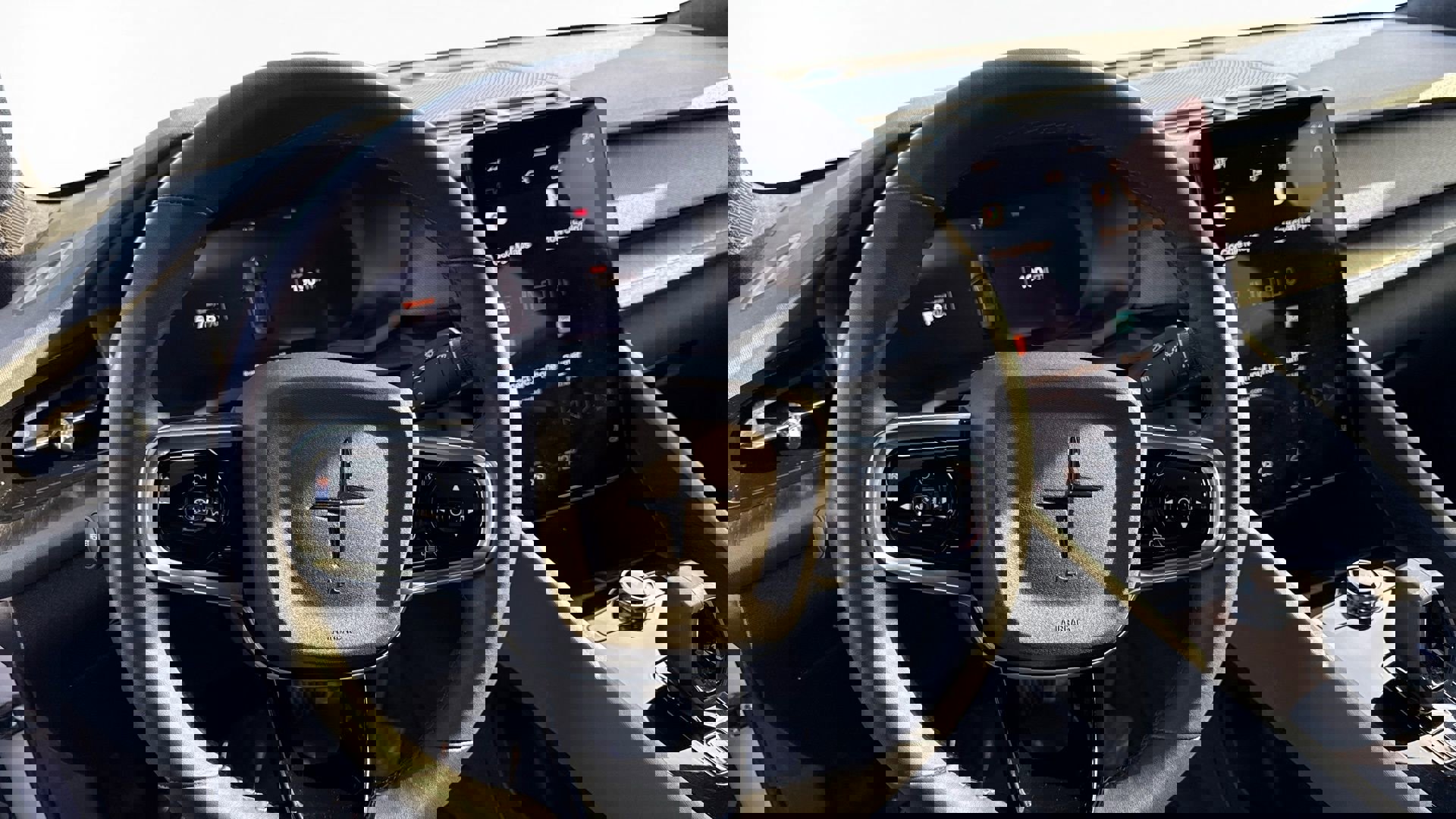 Used 2023 Polestar Polestar 2 w/ Pilot Pack image 9