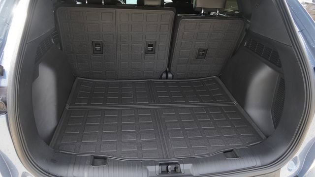 Used 2025 Ford Escape SE image 12