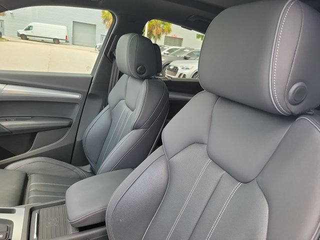 Certified 2023 Audi Q5 2.0T Prestige AWD/4WD image 16