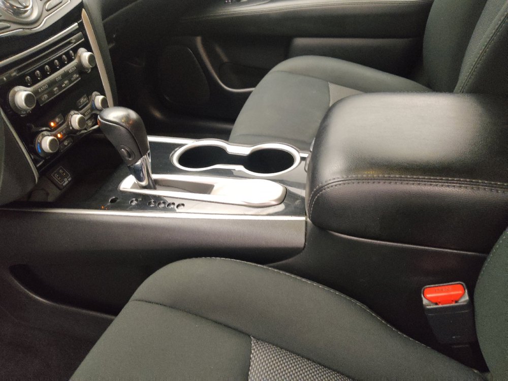 Used 2018 Nissan Pathfinder SV FWD image 26