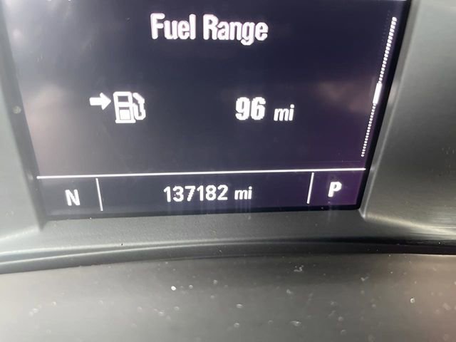 Used 2021 Chevrolet Equinox LS image 9