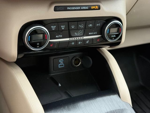Used 2021 Ford Escape SEL w/ Technology Package FWD image 19