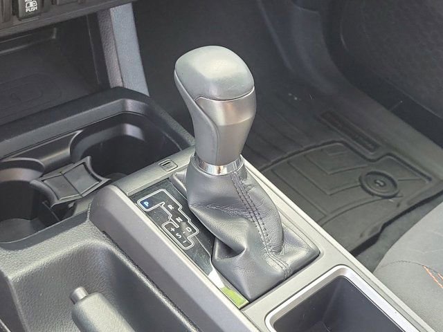 Used 2020 Toyota Tacoma TRD Sport image 25