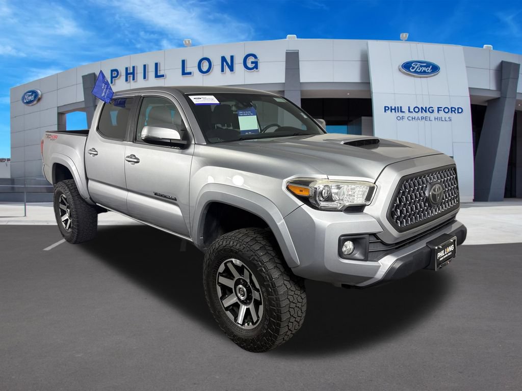 Used 2019 Toyota Tacoma TRD Sport w/ Technology Package AWD/4WD image 7