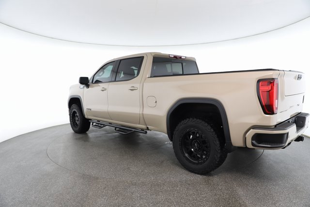 Used 2022 GMC Sierra 1500 AT4 w/ Technology Package image 10
