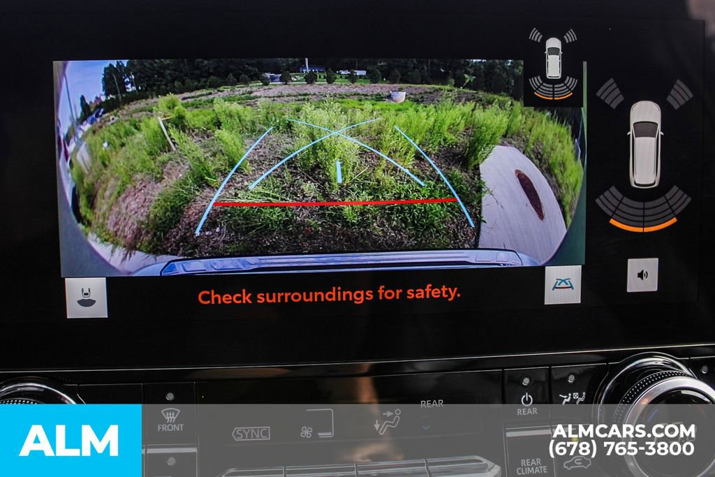 Used 2024 Toyota Highlander Limited image 36