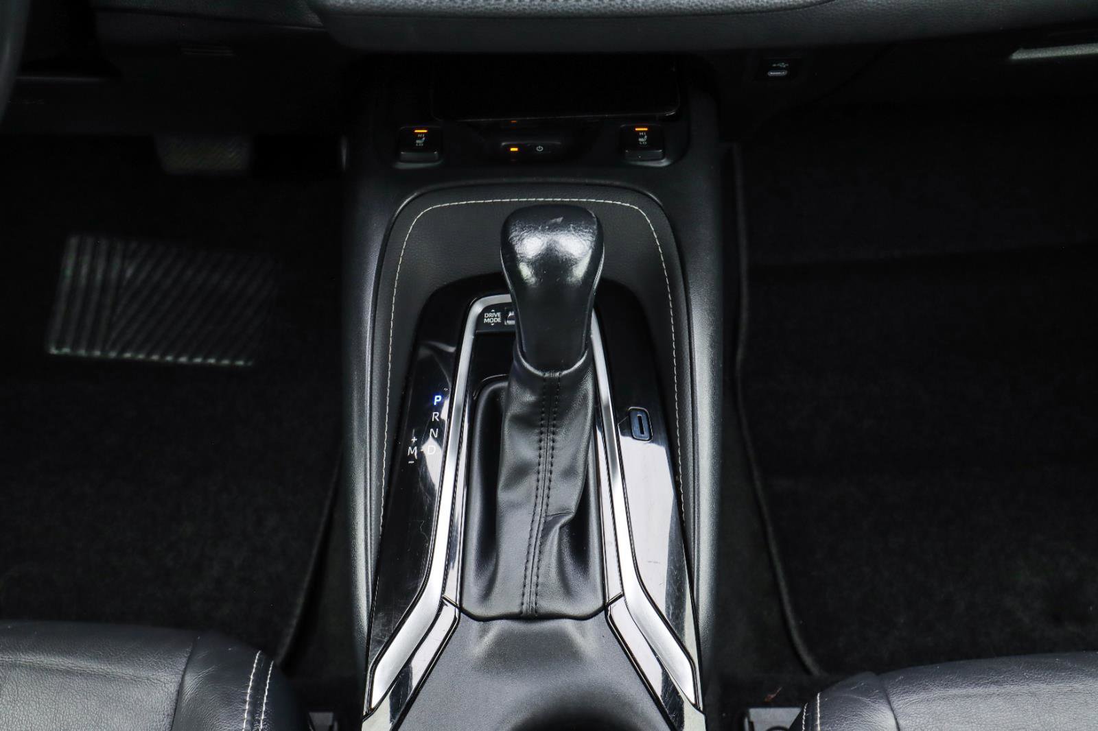 Used 2024 Toyota Corolla XSE image 28