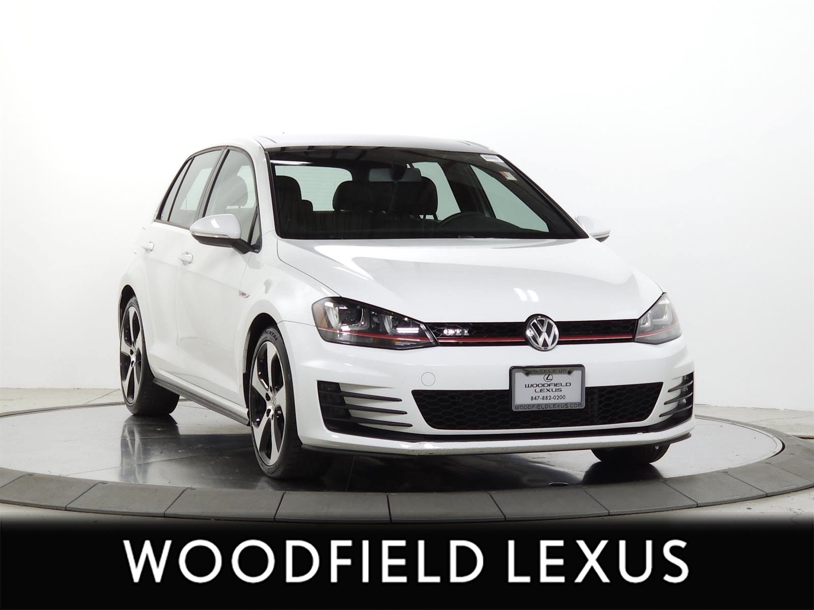 Used 2016 Volkswagen GTI SE FWD image 1