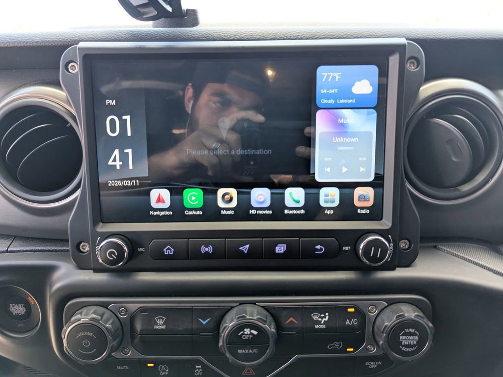 Used 2022 Jeep Gladiator Sport image 15