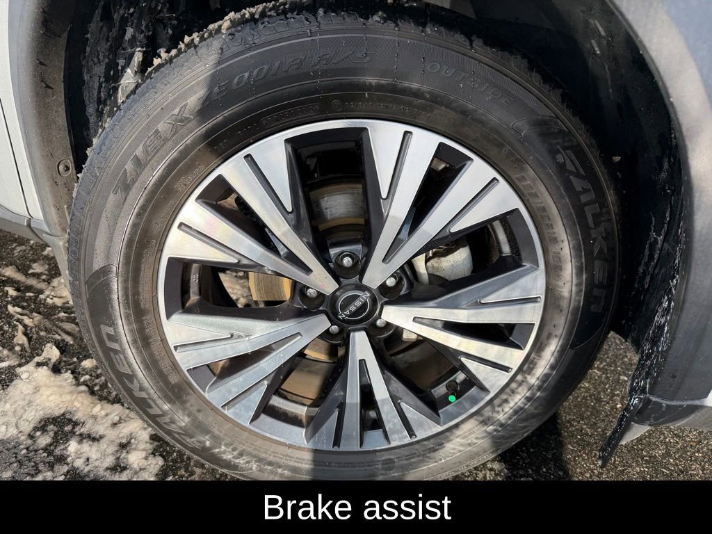 Used 2023 Nissan Rogue SV image 10