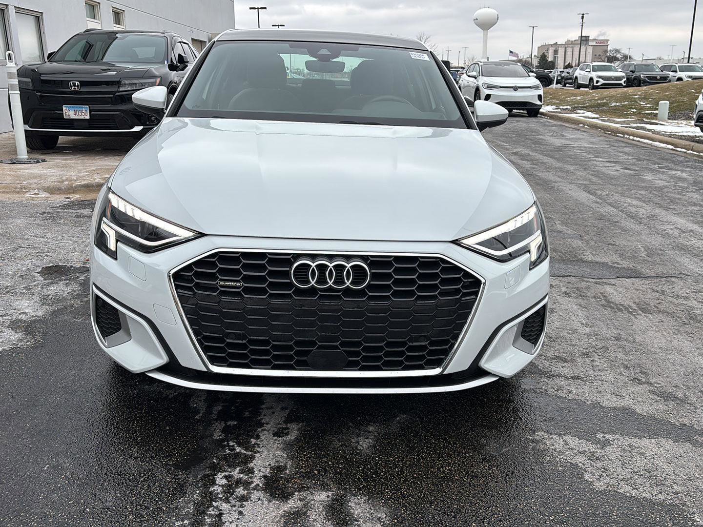 Used 2023 Audi A3 2.0T Premium Plus w/ Premium Plus Package image 3