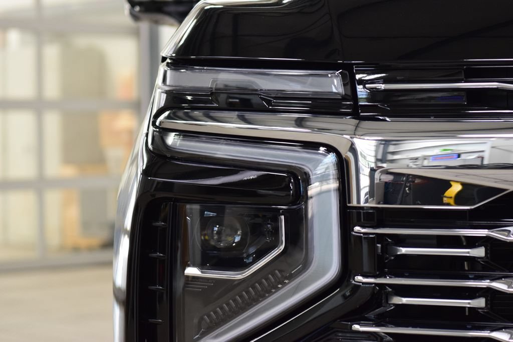 New 2026 Chevrolet Suburban Premier AWD/4WD image 12