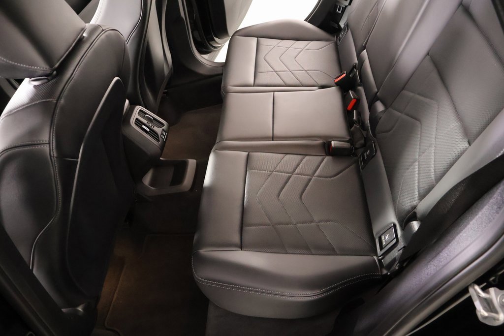 Used 2025 BMW X1 xDrive28i image 13