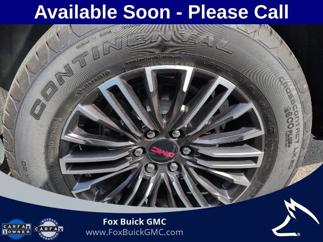 Used 2025 GMC Yukon XL Elevation w/ Technology Package AWD/4WD image 8