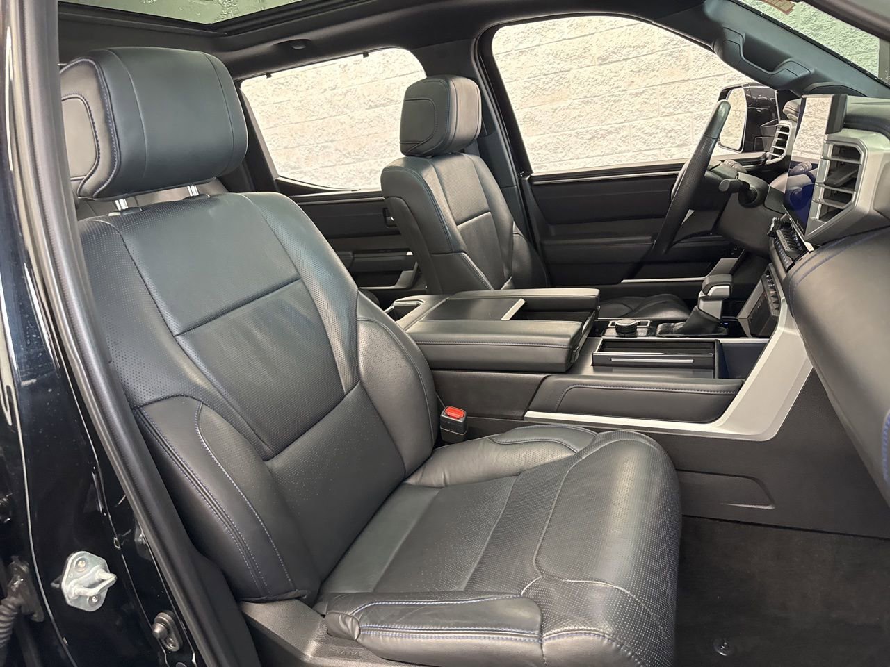Used 2024 Toyota Tundra Platinum AWD/4WD image 54