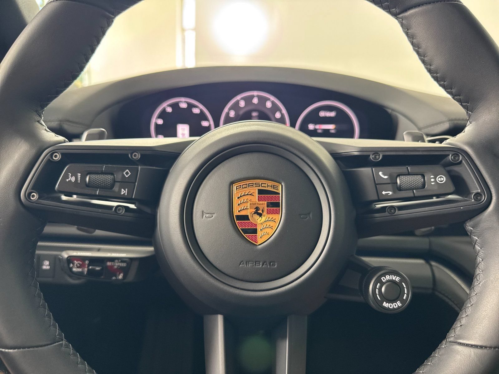 Used 2026 Porsche Panamera 4 E-Hybrid AWD/4WD image 24