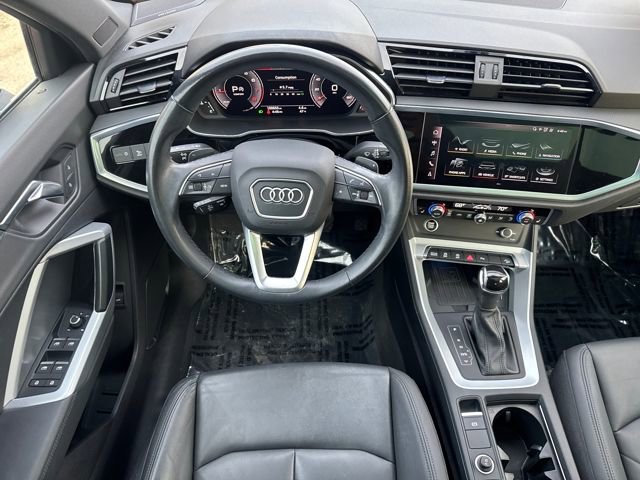Used 2021 Audi Q3 2.0T Premium Plus w/ Premium Plus Package image 13