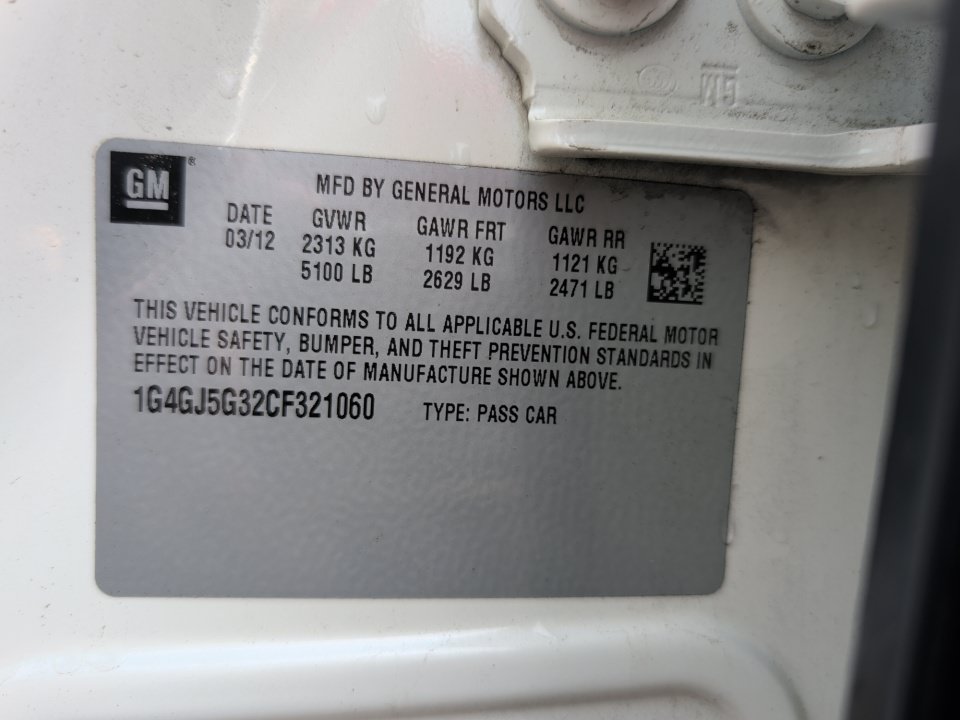 Used 2012 Buick LaCrosse Touring FWD image 39