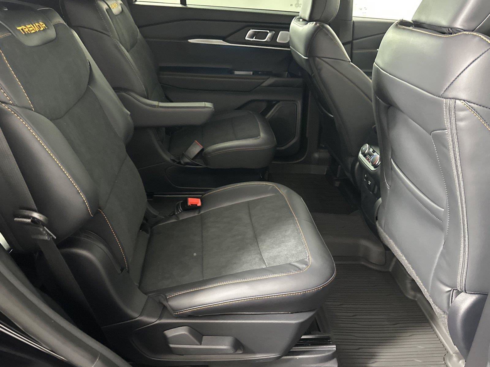 New 2026 Ford Explorer Tremor w/ Tremor Ultimate Package AWD/4WD image 15