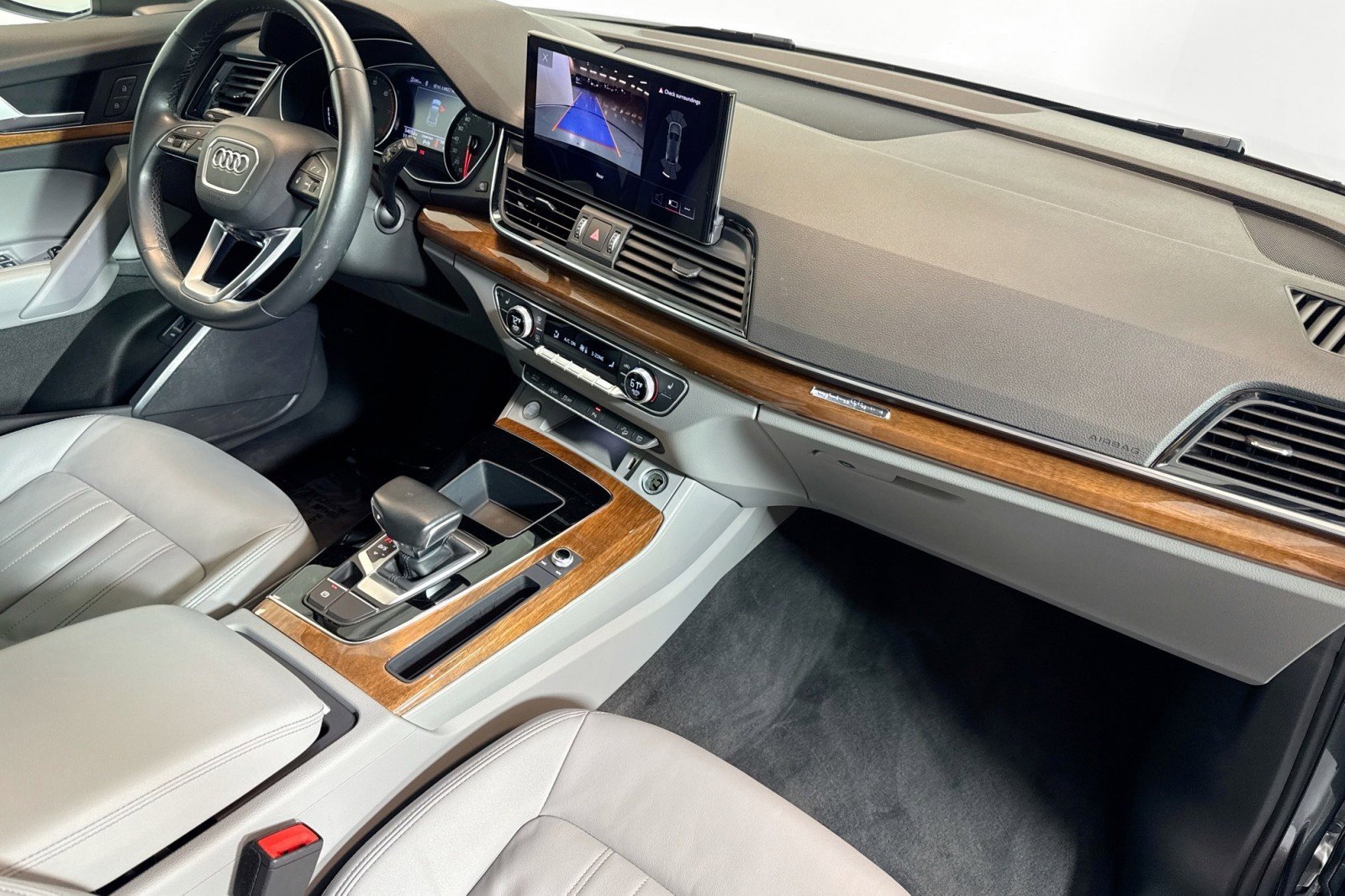 Used 2022 Audi Q5 2.0T Premium w/ Convenience Package image 26