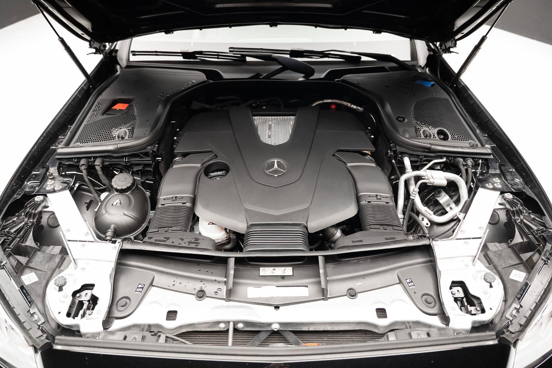 Used 2019 Mercedes-Benz E 450 Cabriolet image 79