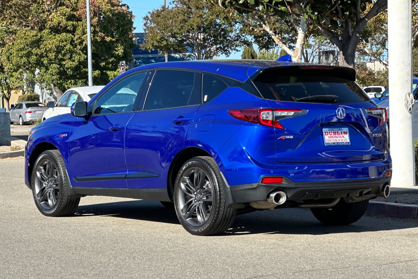 Used 2022 Acura RDX w/ Advance Package FWD image 6