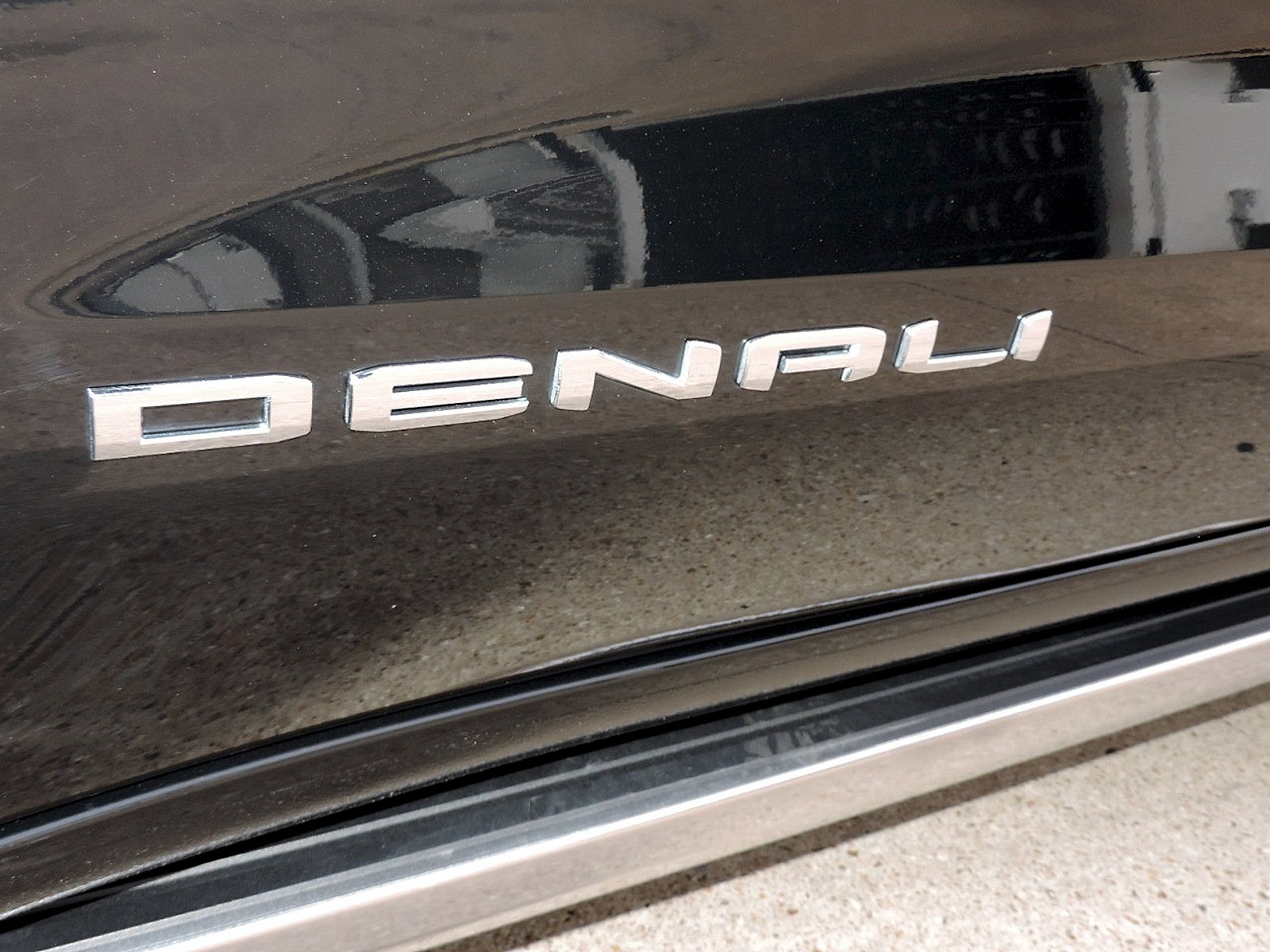 Certified 2026 GMC Sierra 1500 Denali Ultimate AWD/4WD image 13