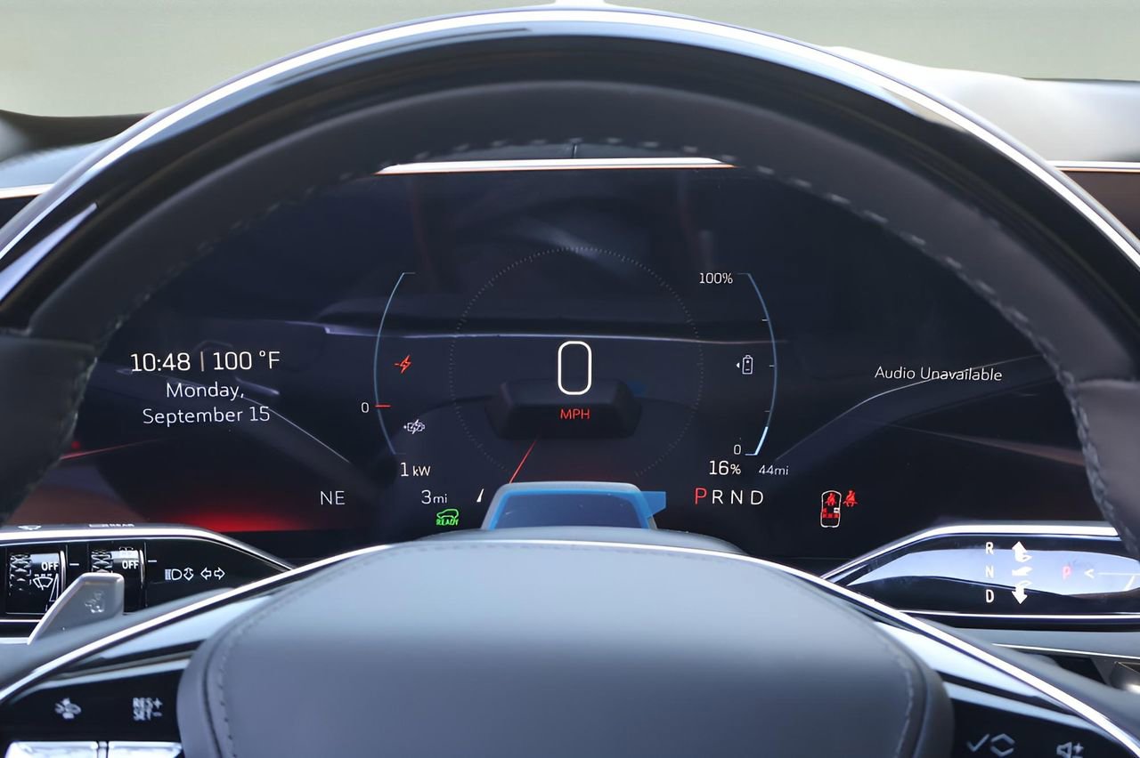 New 2026 Cadillac Lyriq V w/ Exterior Carbon Fiber Package image 23